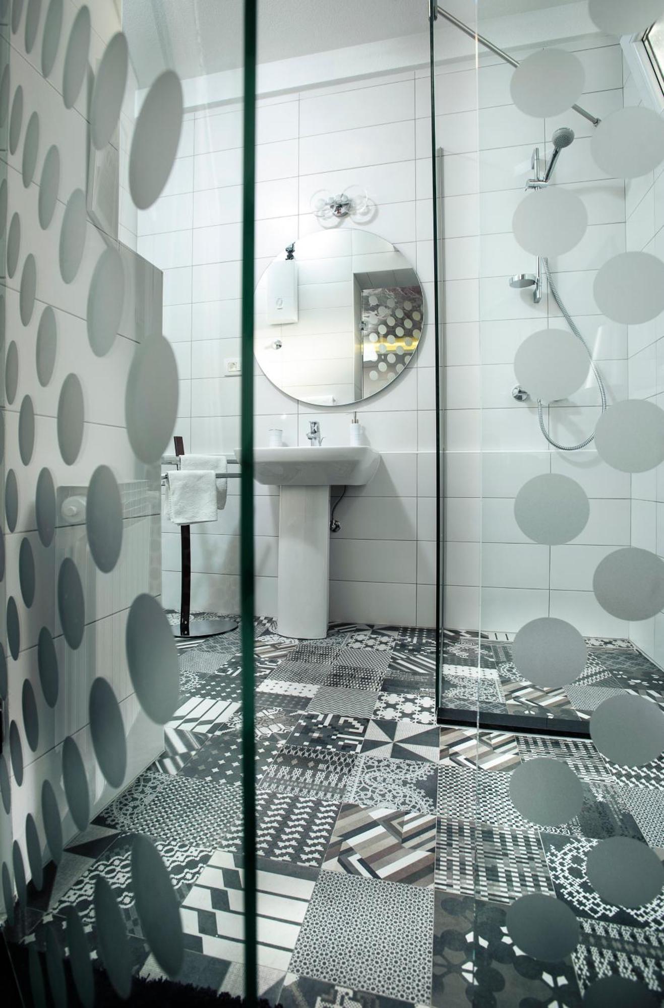 Boban Luxury Couette-café 4*